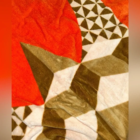 Jonathan Adler Reversable Turtle Print Beach Towel NWT